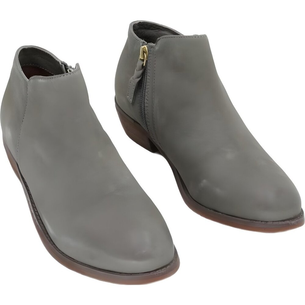 Softwalk Rocklin Ankle Boot Light Grey Women's US 7.5